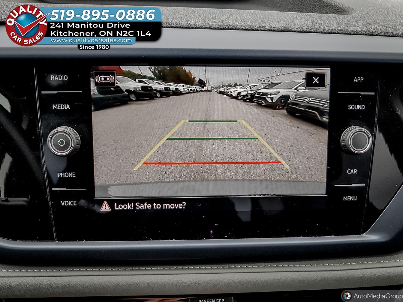 2024 Volkswagen Taos Comfortline *HEATED SEATS* Photo