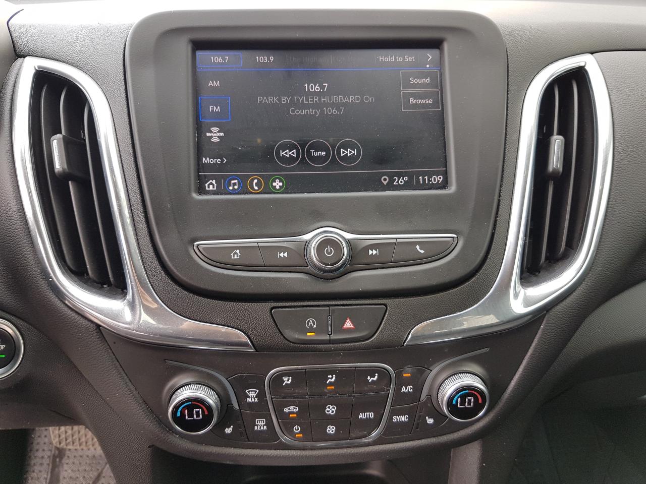 2022 Chevrolet Equinox LT AWD *HEATED SEATS* Photo