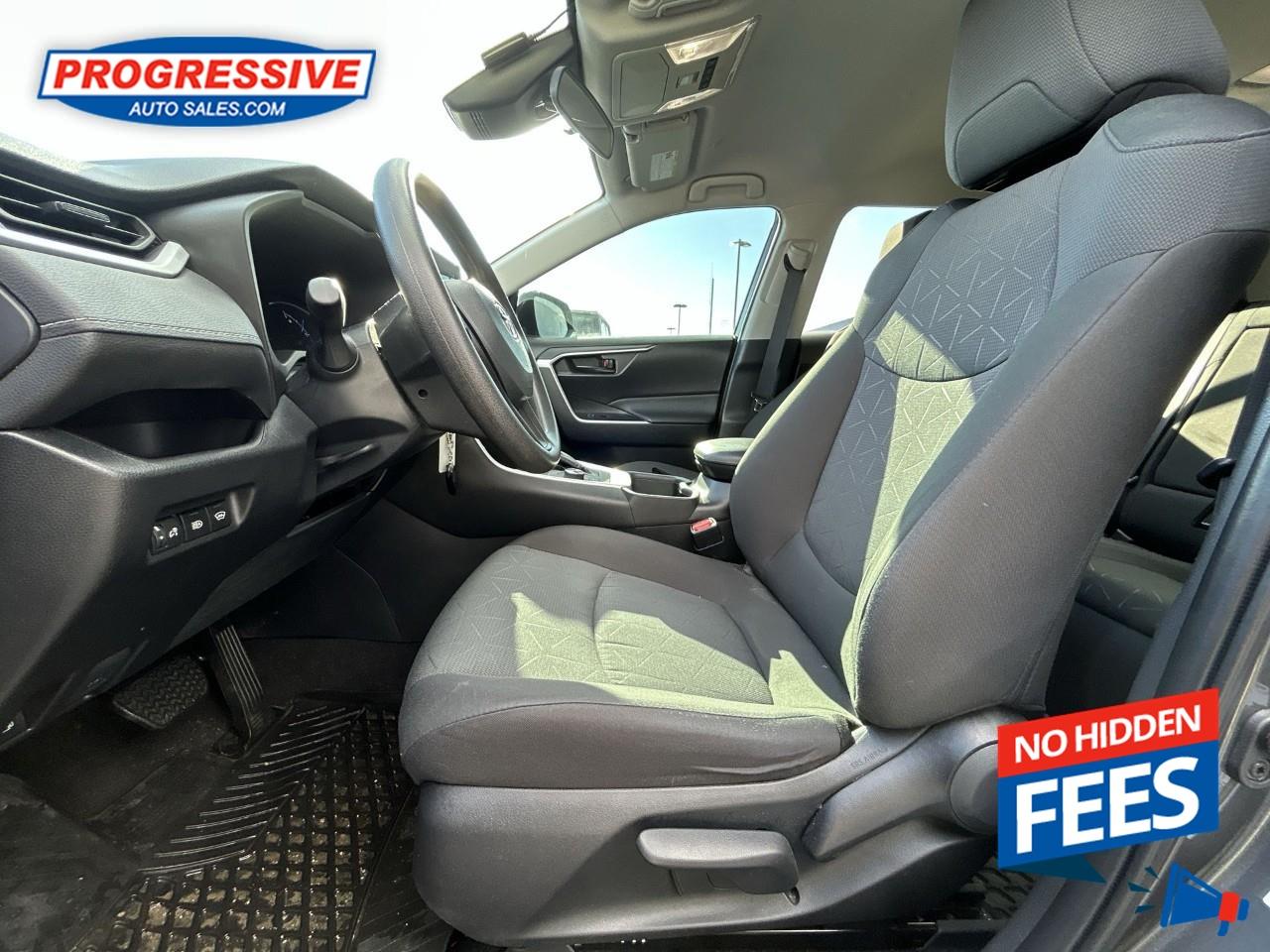 2023 Toyota RAV4 Hybrid LE Photo