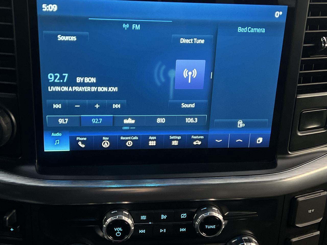 2021 Ford F-150 Lariat 4x4 Photo