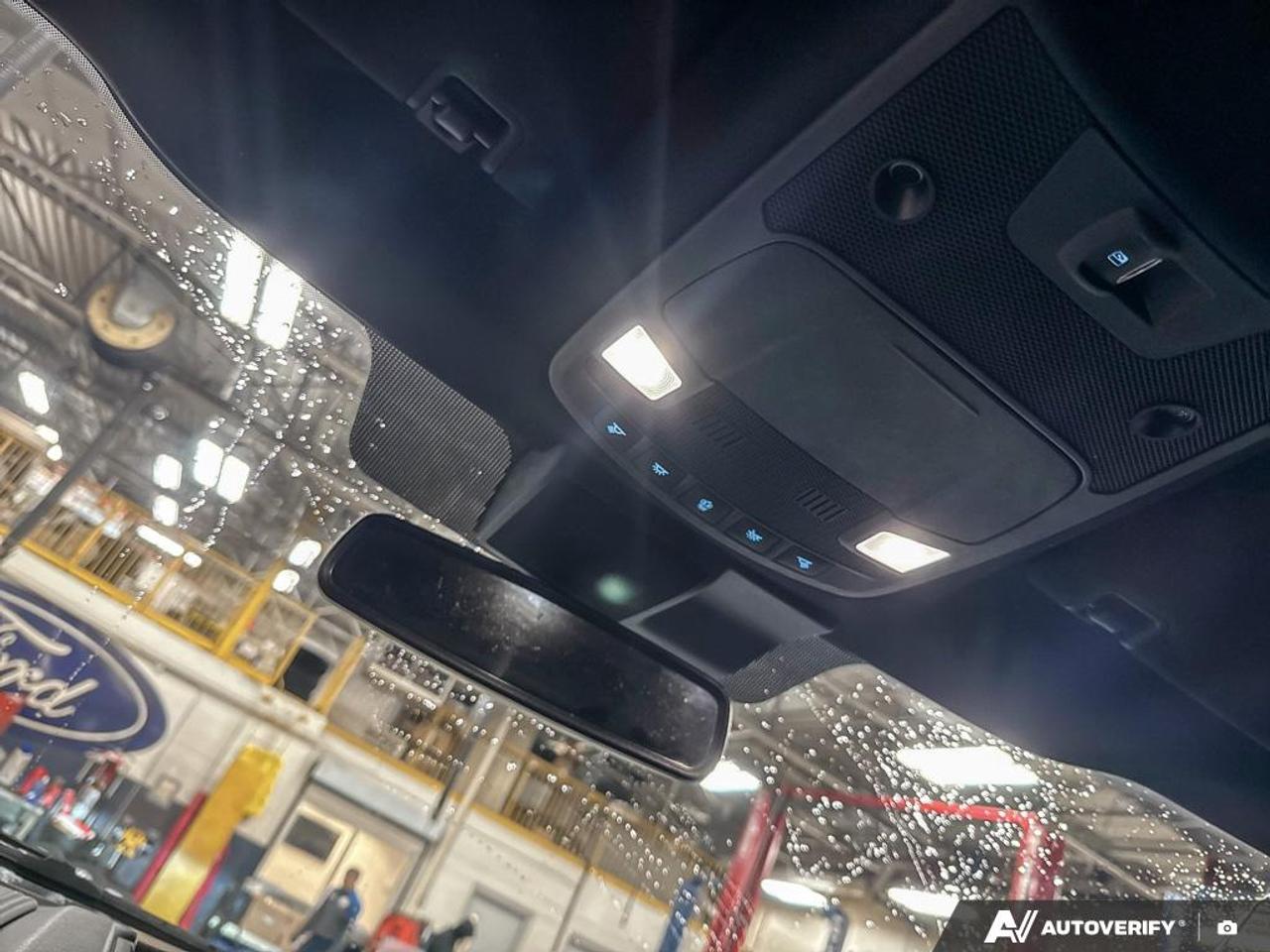 2020 Ford F-150 Lariat 502A|$7K IN OPTIONS|LONGBOX 6.5FT|BLK PKG|STEP|FX4 Photo