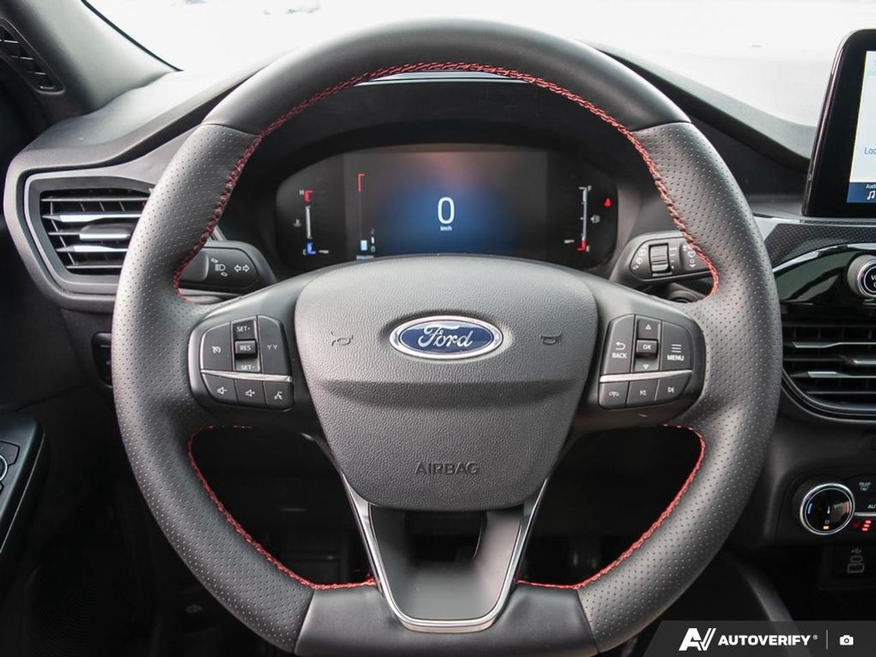 2025 Ford Escape ST-Line Moonroof Photo