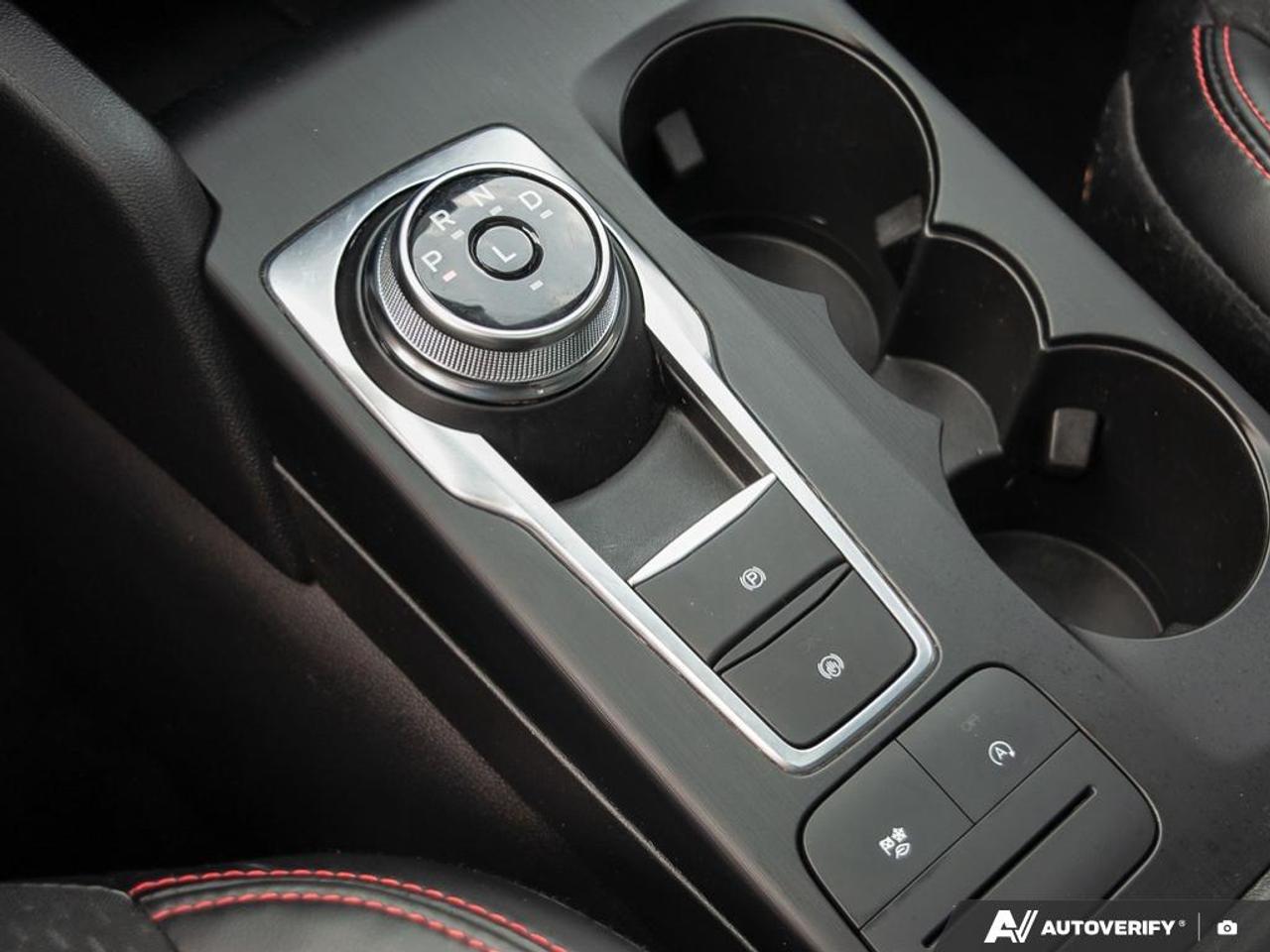 2025 Ford Escape ST-Line Moonroof Photo