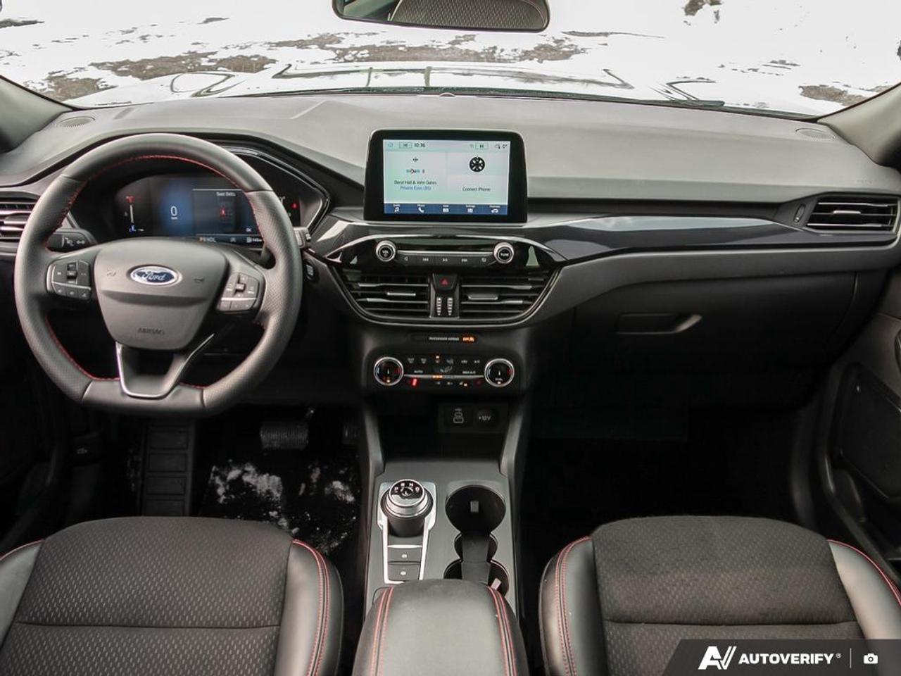 2025 Ford Escape ST-Line Moonroof Photo