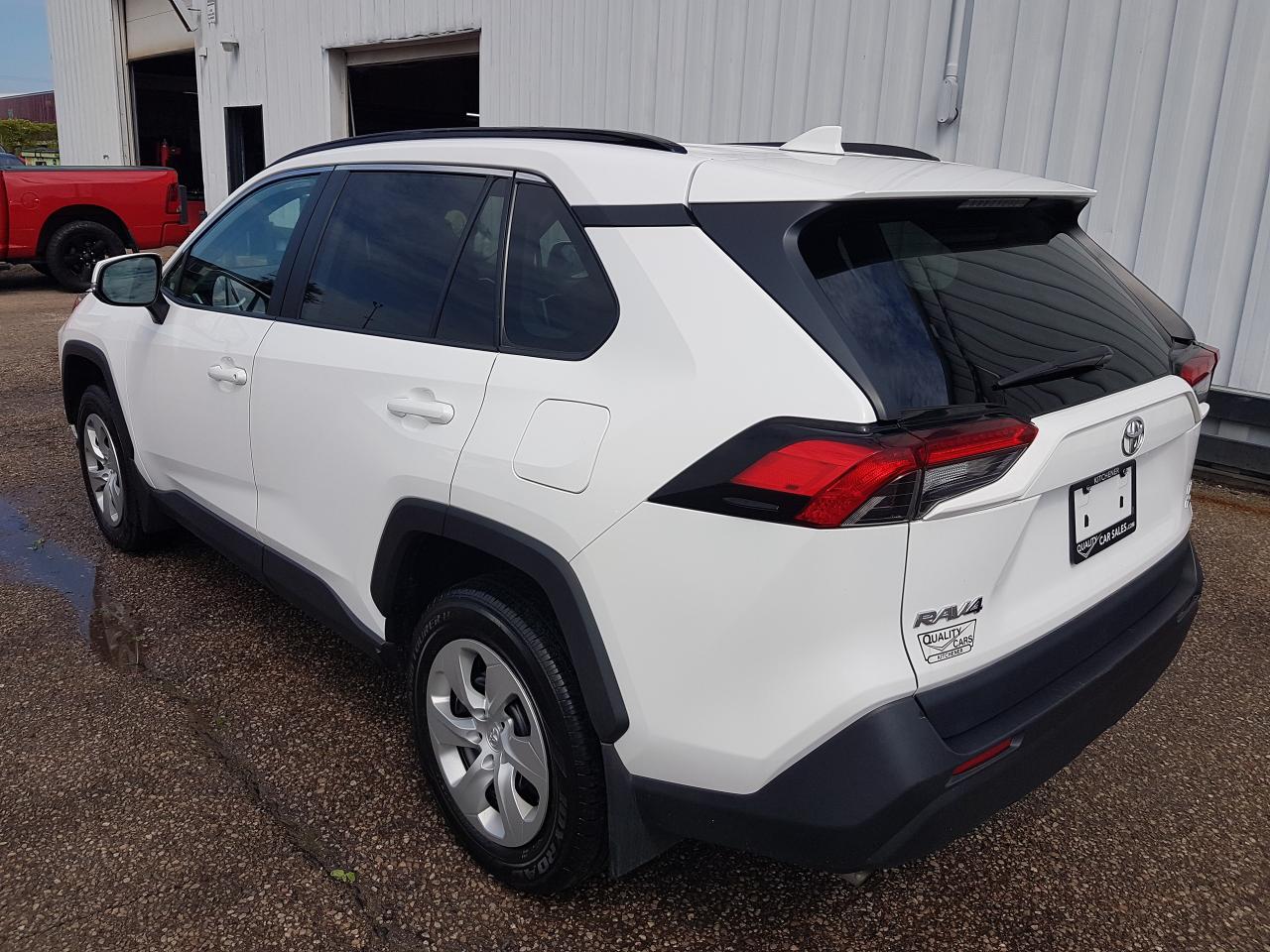 2022 Toyota RAV4 LE AWD *HEATED SEATS* Photo2