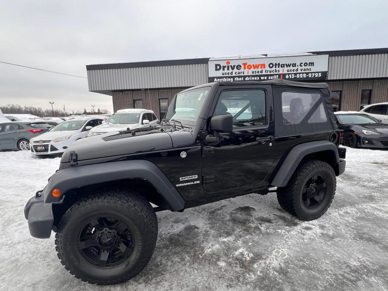 2017 Jeep Wrangler SPORT Photo