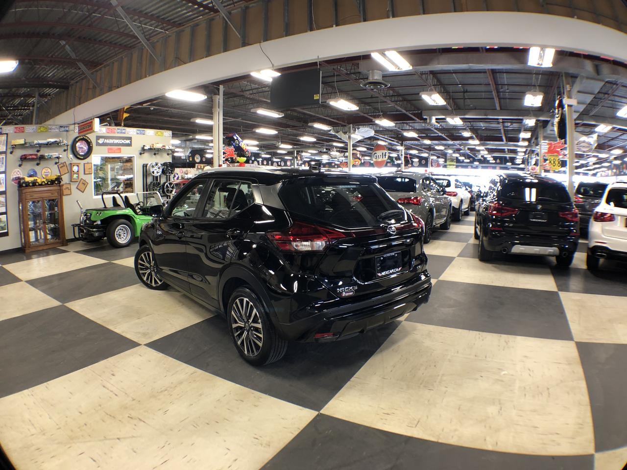 2021 Nissan Kicks SV AUTO A/C CARPLAY L/ASSIST B/SPOT BACKUP CAMERA Photo4