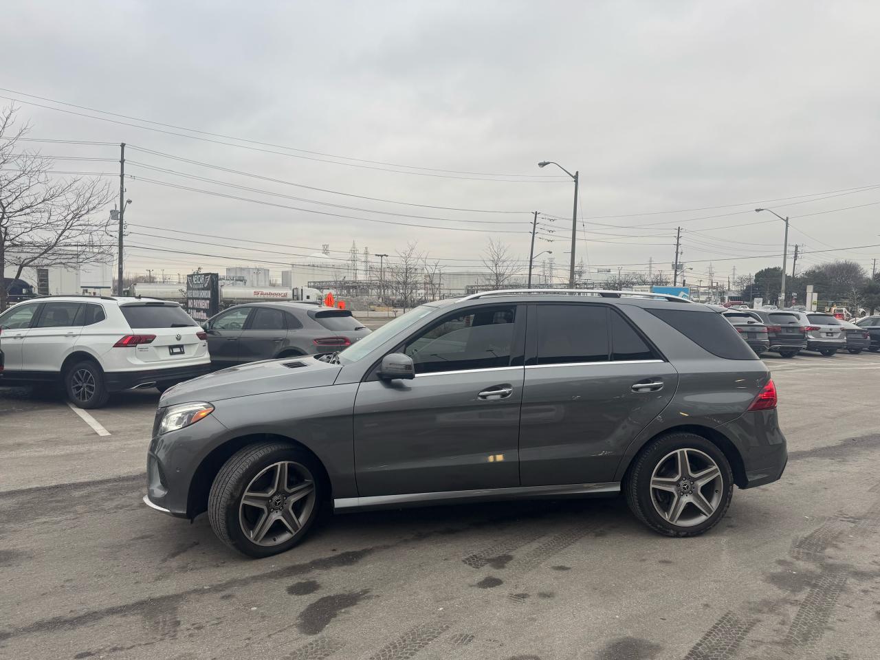 2018 Mercedes-Benz GLE GLE 400 4MATIC AMG PKG LEATHER PAN/ROOF NAV CAMERA Photo3