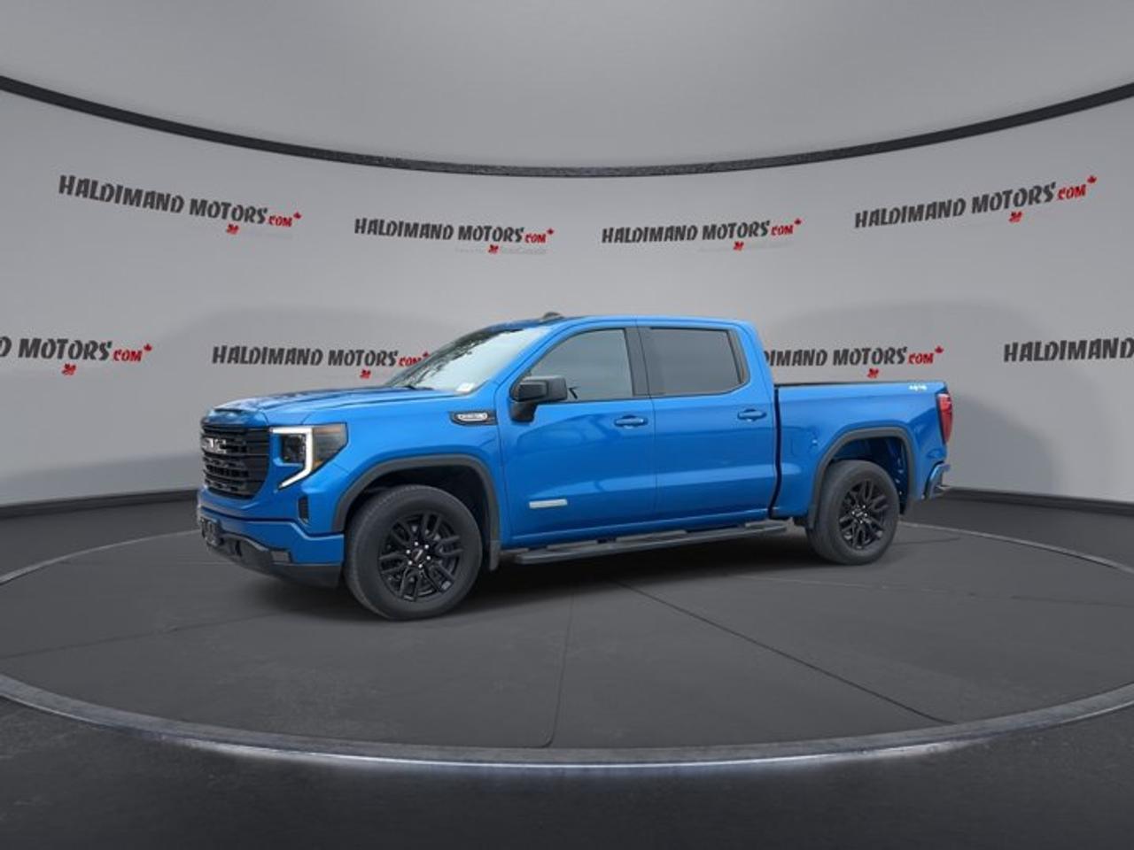 2024 GMC Sierra 1500 Elevation 4x4 Crew Cab 5.5ft Box Photo3