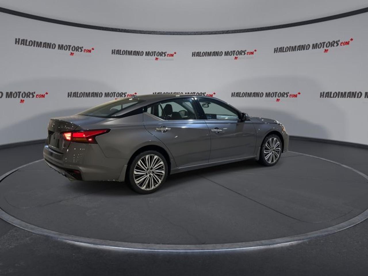 2024 Nissan Altima Platinum AWD | 360 Camera | Leather Photo