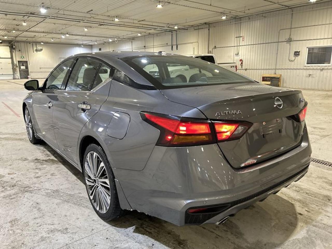 2024 Nissan Altima Platinum AWD | 360 Camera | Leather Photo