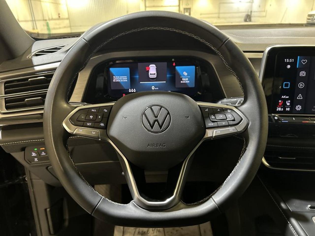 2024 Volkswagen Atlas Cross Sport Comfortline 4MOTION | No Accidents | One Owner Photo