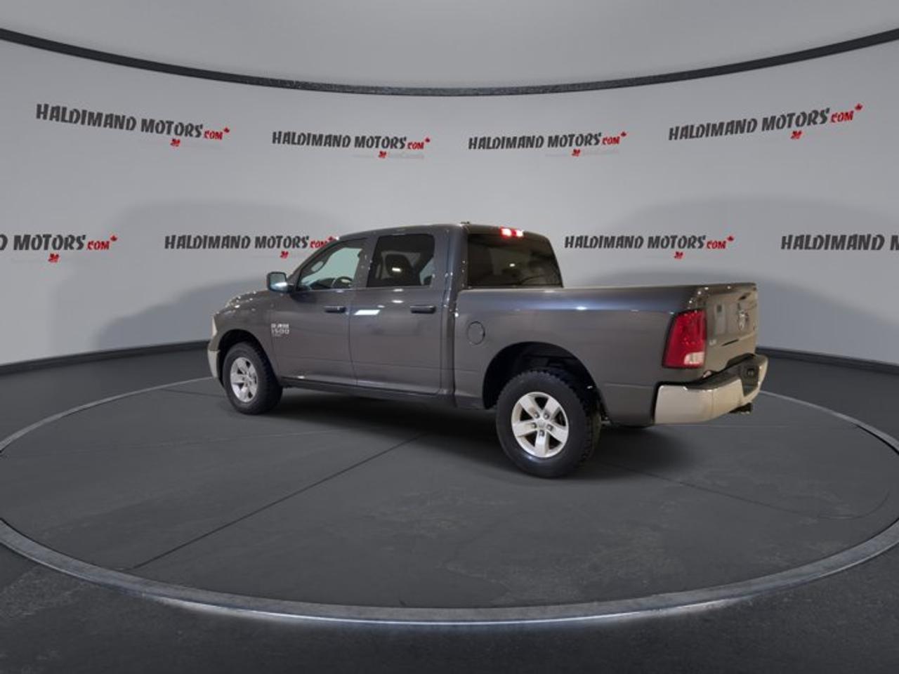 2022 RAM 1500 Classic SLT 4x4 Crew Photo