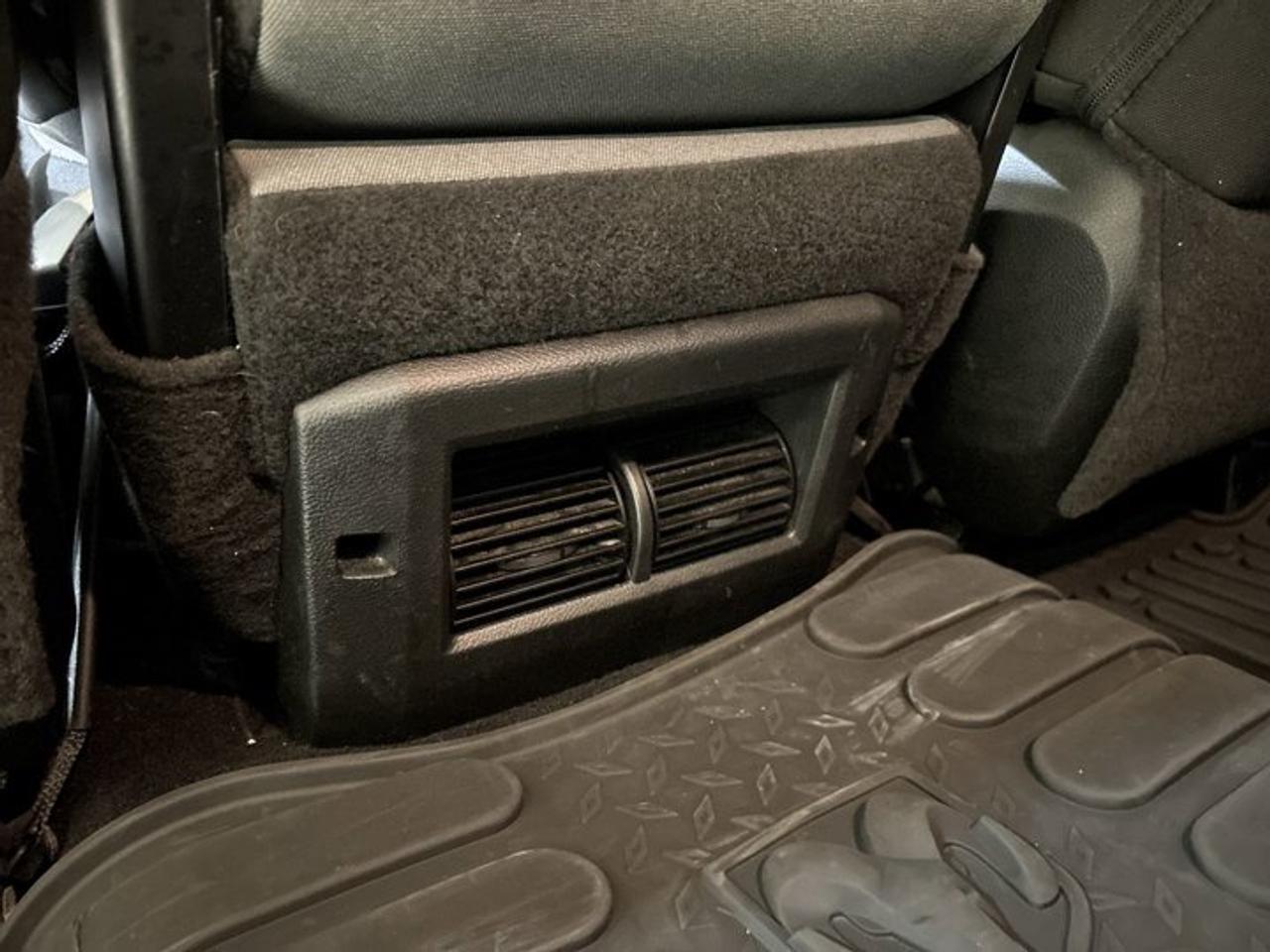 2022 RAM 1500 Classic SLT 4x4 Crew Photo