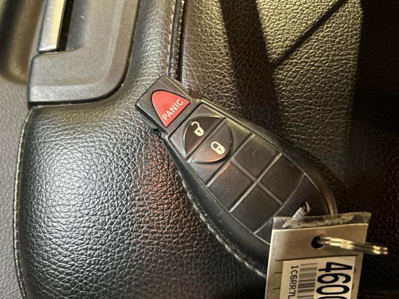 2022 RAM 1500 Classic SLT 4x4 Crew Photo