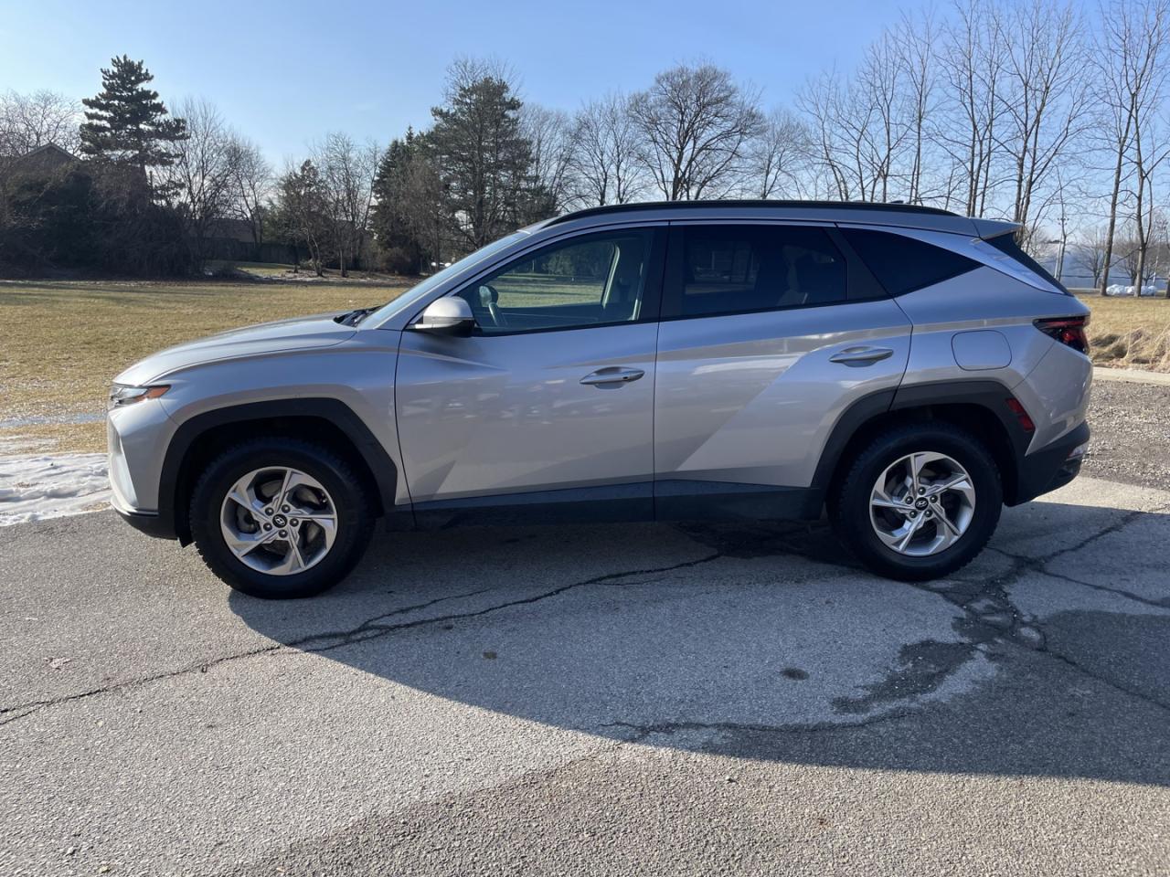 2023 Hyundai Tucson Preferred AWD Photo2