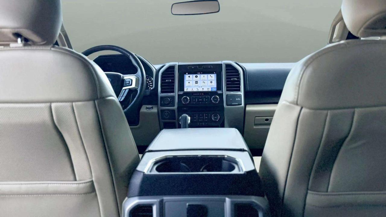 2017 Ford F-150 4WD SuperCrew 157" Lariat Photo