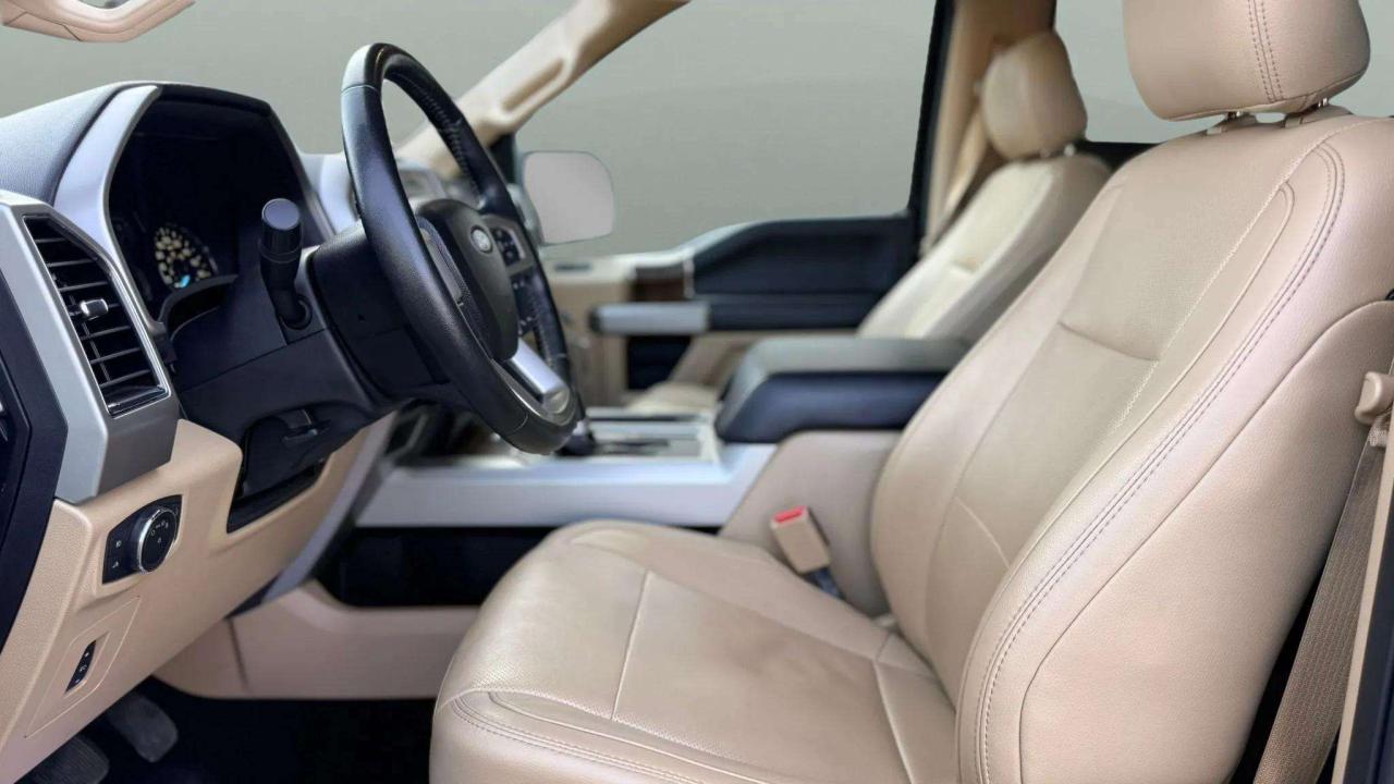 2017 Ford F-150 4WD SuperCrew 157" Lariat Photo