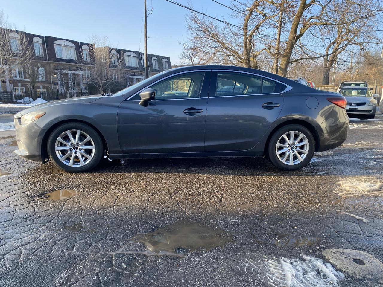 2014 Mazda MAZDA6 Accident Free/Automatic/Gas Saver/Leather/Roof Photo