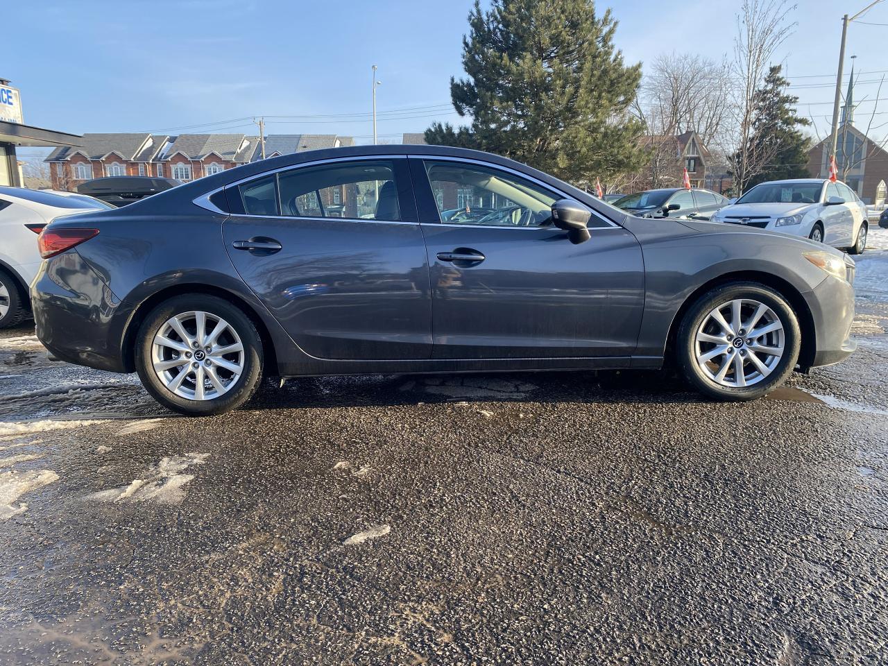 2014 Mazda MAZDA6 Accident Free/Automatic/Gas Saver/Leather/Roof Photo4