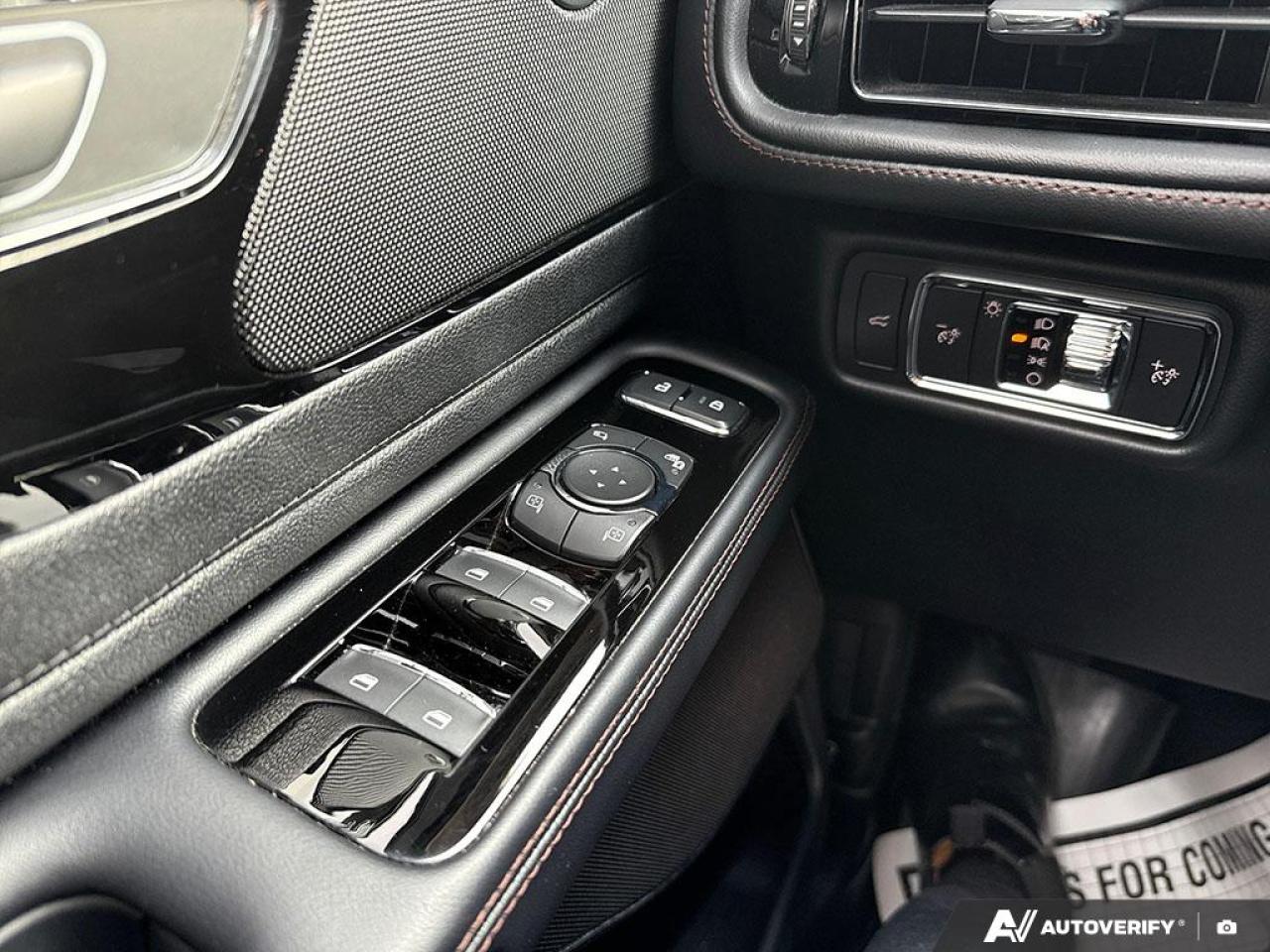 2022 Lincoln Aviator RESERVE / NO ACCIDENTS / PANO ROOF /NAV / 360 CAM Photo