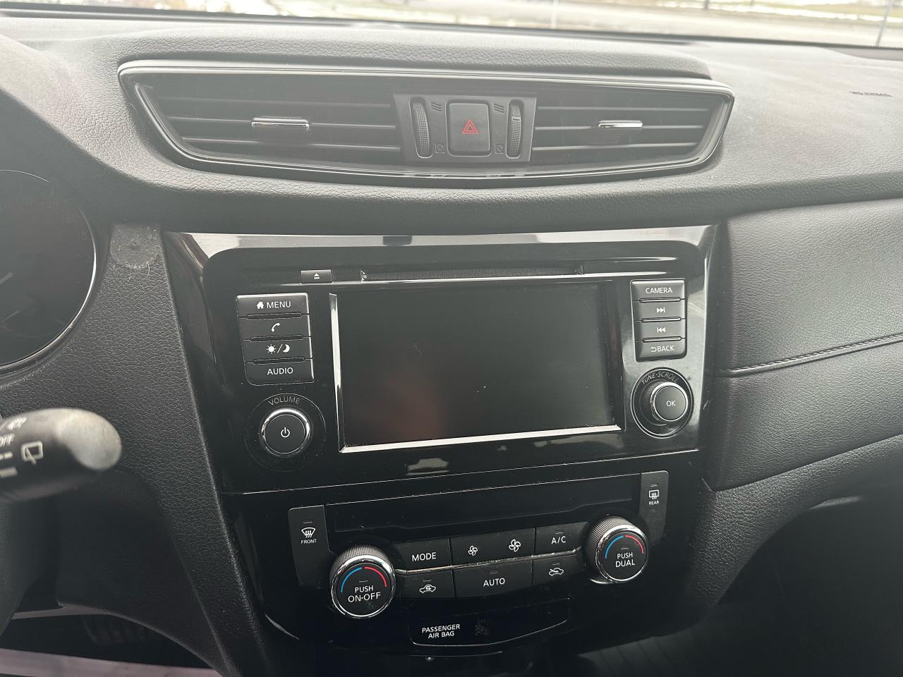 2020 Nissan Rogue S Photo