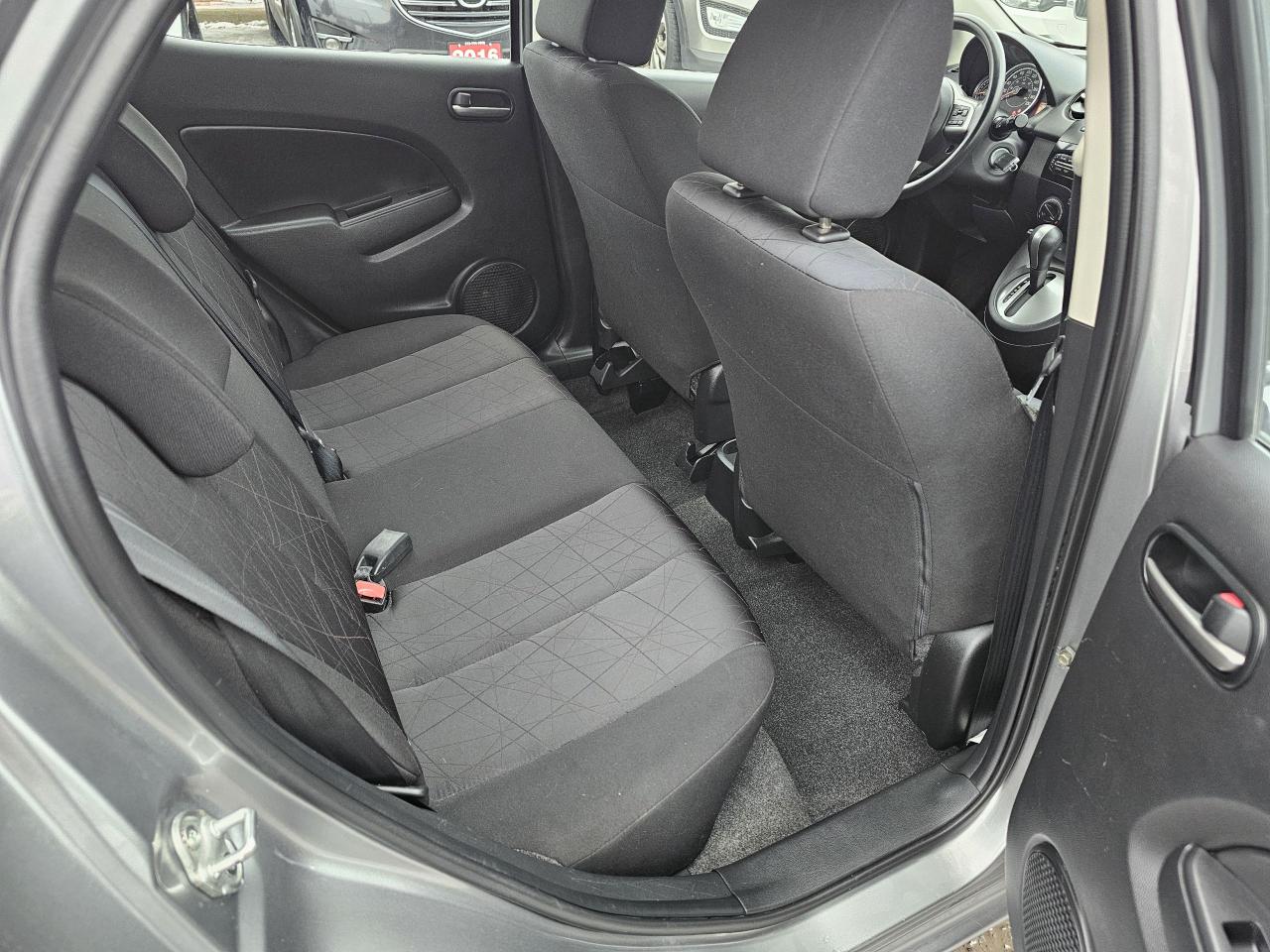 2012 Mazda MAZDA2 4dr HB Auto, POWER GROUP, A/C, ONLY 33687 KM Photo