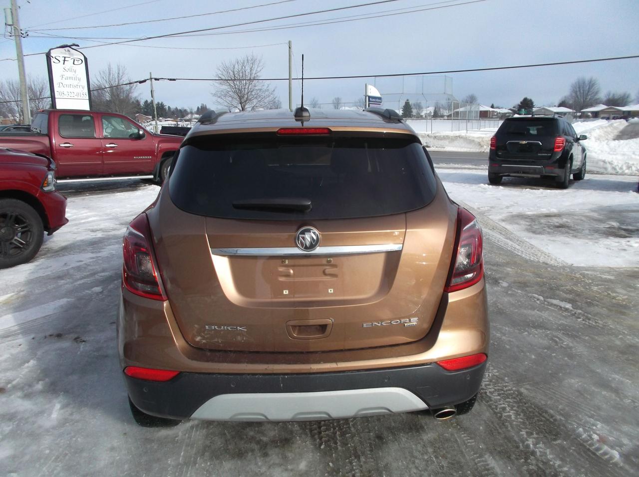 2017 Buick Encore AWD Premium Photo3