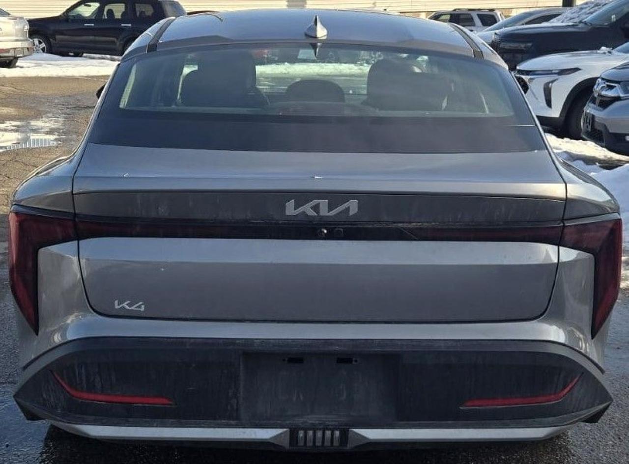 2025 Kia K4 LX / NO ACCIDENTS / HTD SEATS / BLUETOOTH / CRUISE Photo