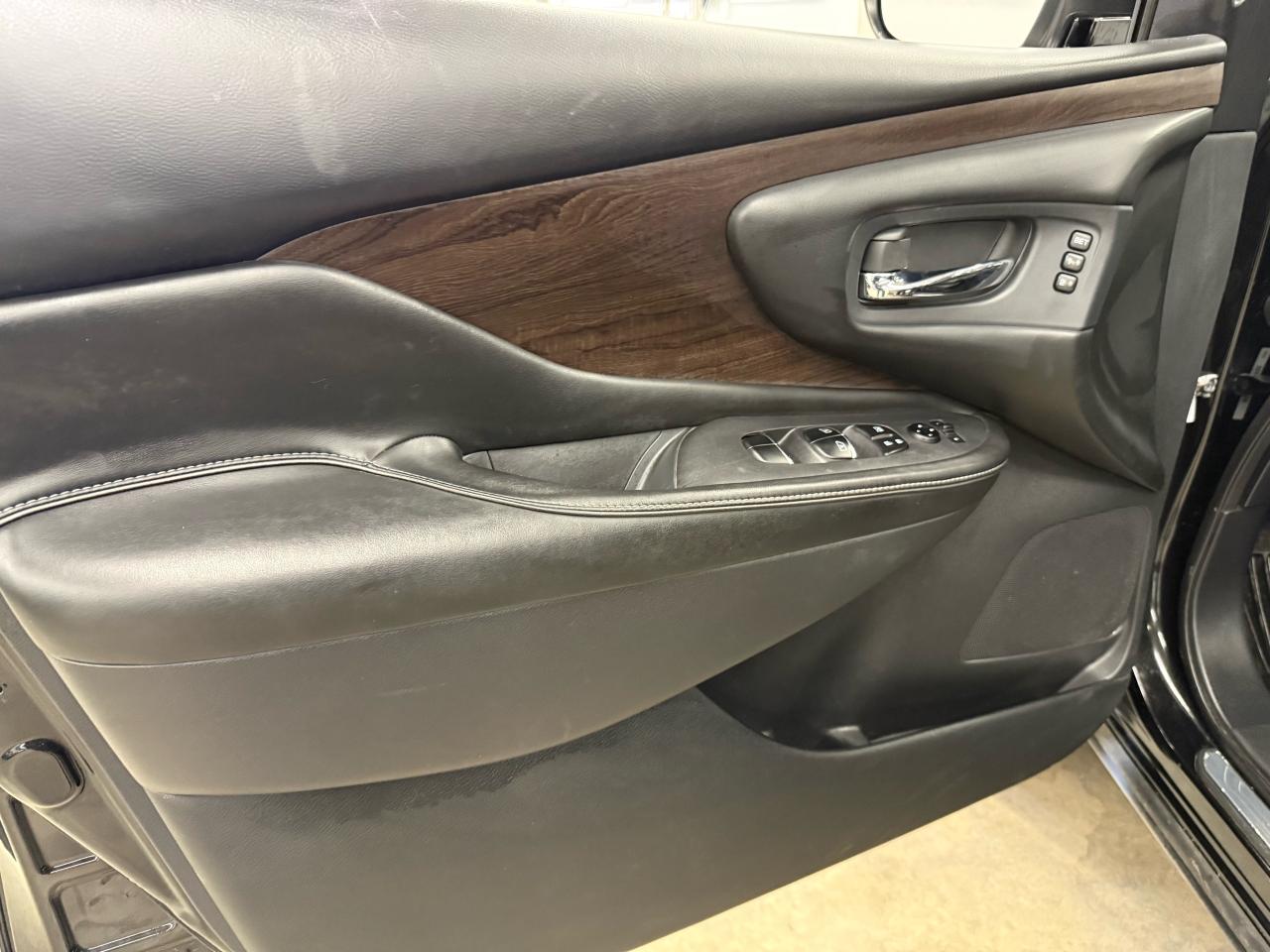 2019 Nissan Murano Platinum Photo