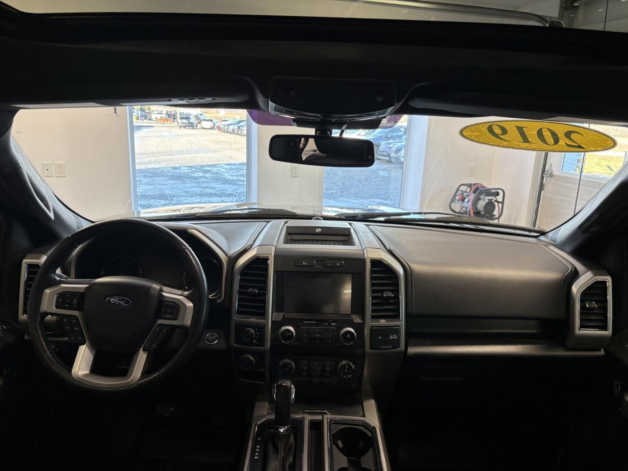 2019 Ford F-150 Lariat Photo