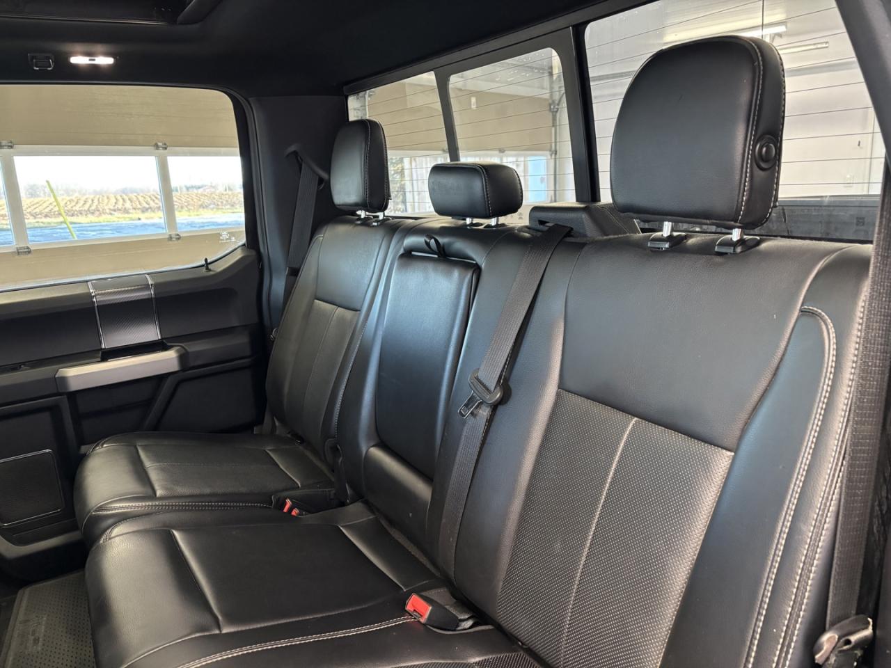 2019 Ford F-150 Lariat Photo