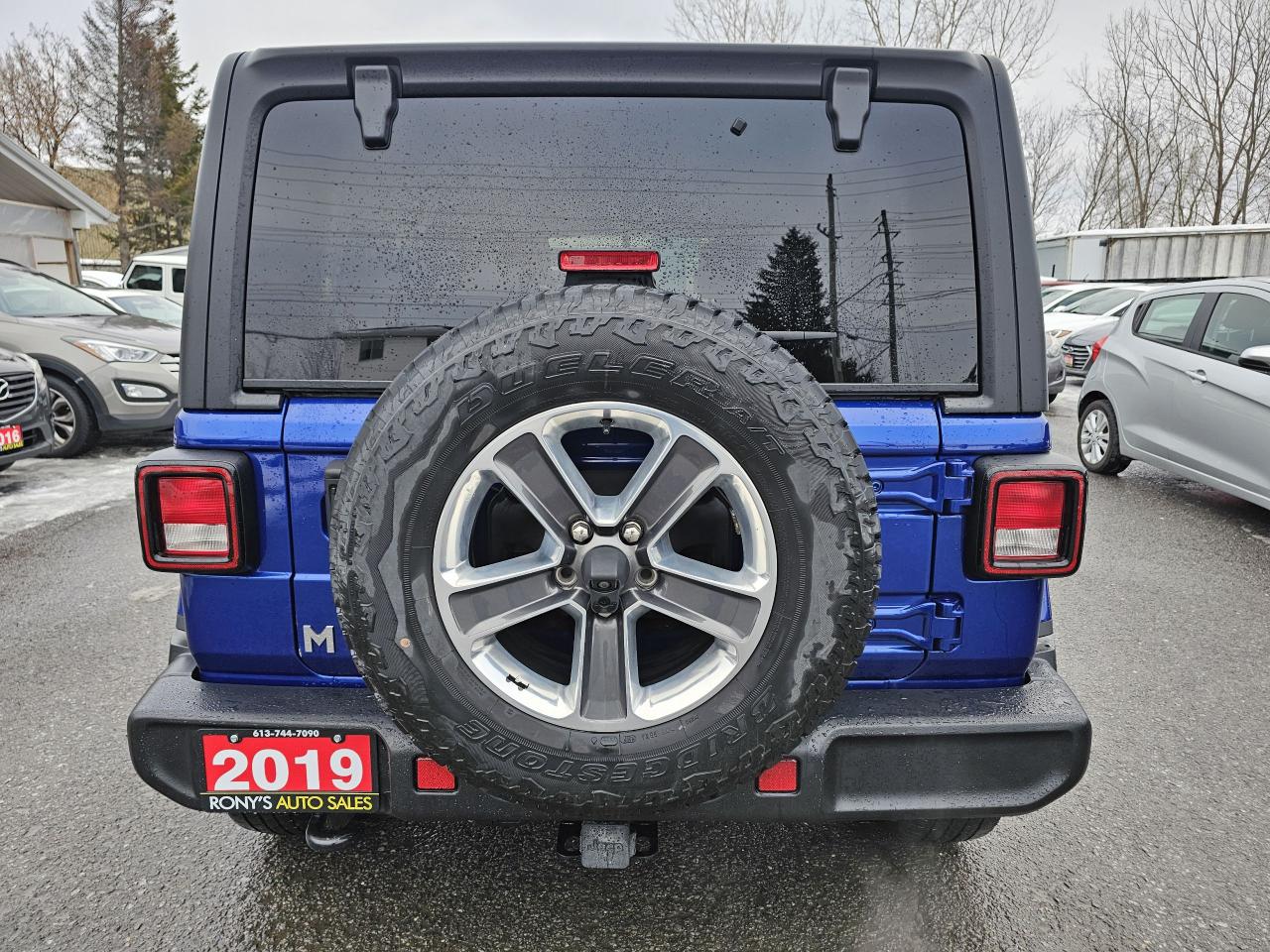 2019 Jeep Wrangler SAHARA 4X4 Photo