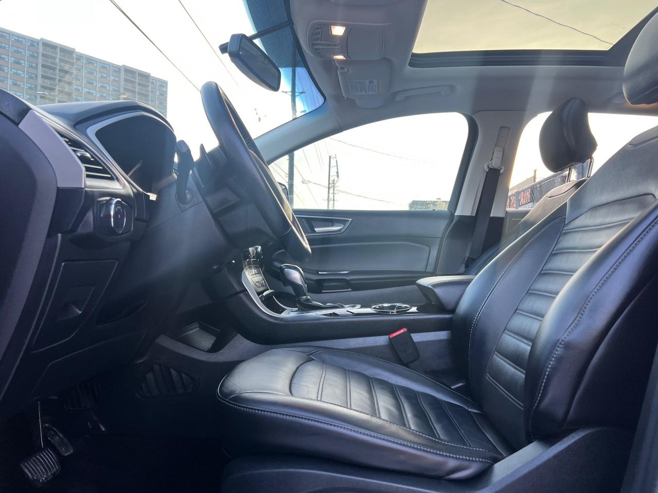 2016 Ford Edge SEL-LEATHER-NAV-SUNROOF-BACK CAM& MORE! Photo