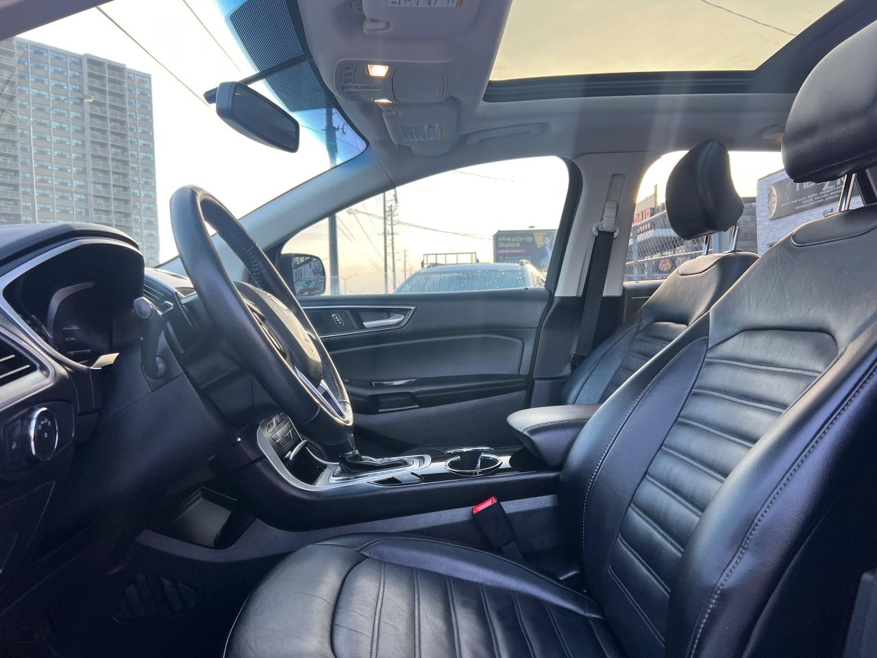 2016 Ford Edge SEL-LEATHER-NAV-SUNROOF-BACK CAM& MORE! Photo