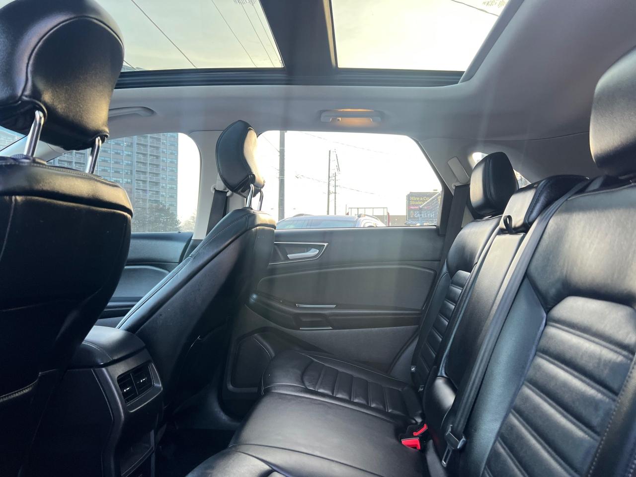 2016 Ford Edge SEL-LEATHER-NAV-SUNROOF-BACK CAM& MORE! Photo