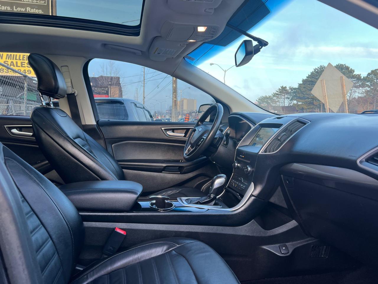2016 Ford Edge SEL-LEATHER-NAV-SUNROOF-BACK CAM& MORE! Photo
