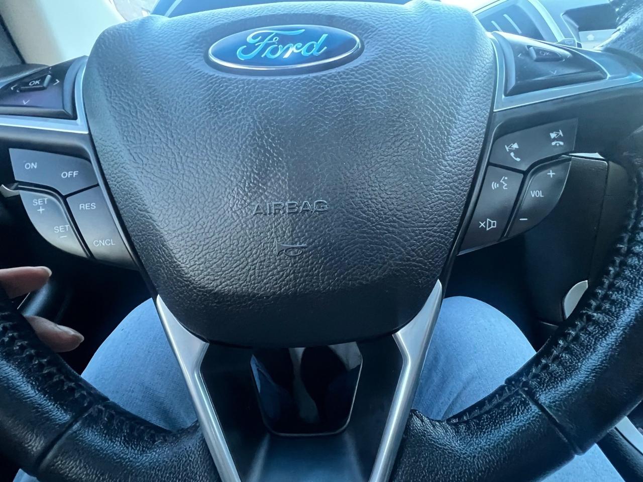 2016 Ford Edge SEL-LEATHER-NAV-SUNROOF-BACK CAM& MORE! Photo