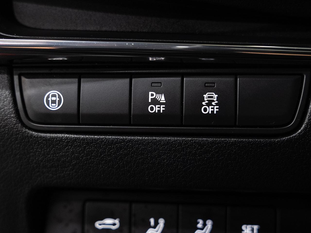 2020 Mazda MAZDA3 GT AWD | Nav | Leather | Sunroof | BSM | CarPlay Photo