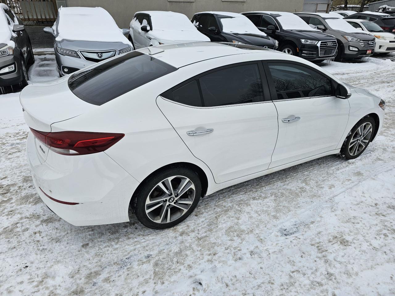 2017 Hyundai Elantra Limited Ultimate, AUTO, NAVI, BACKUP CAMERA, 211KM Photo