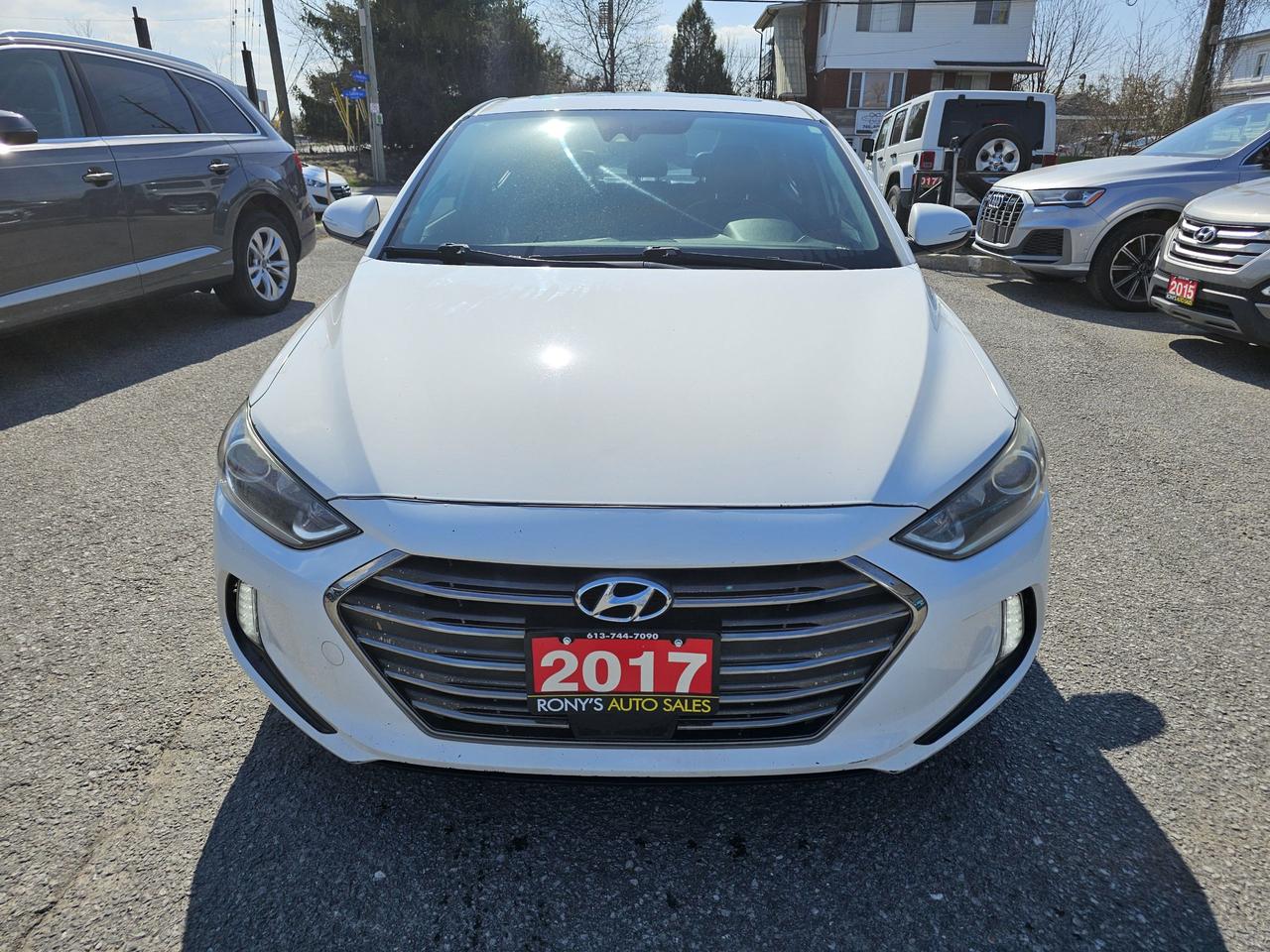 2017 Hyundai Elantra Limited Ultimate, AUTO, NAVI, BACKUP CAMERA, 211KM Photo