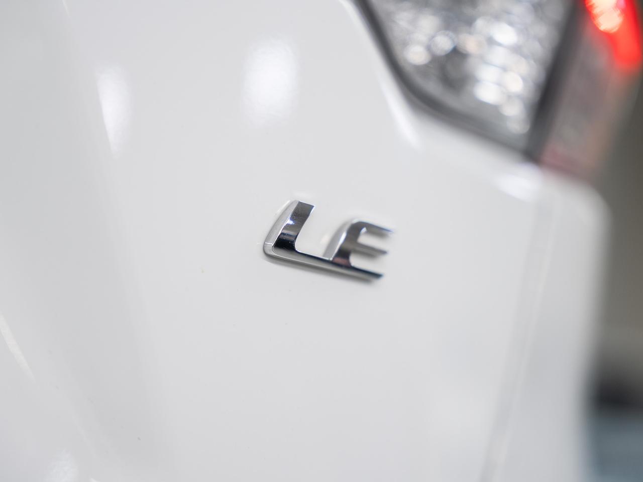 2022 Toyota Corolla LE UPGRADE | Sunroof | LaneDep | ACC | CarPlay Photo