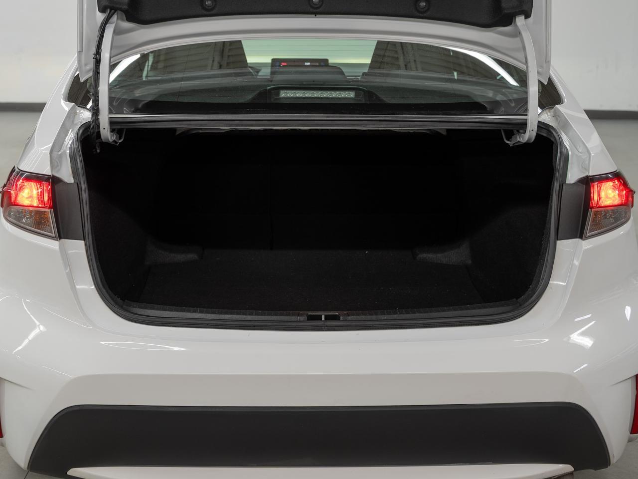 2022 Toyota Corolla LE UPGRADE | Sunroof | LaneDep | ACC | CarPlay