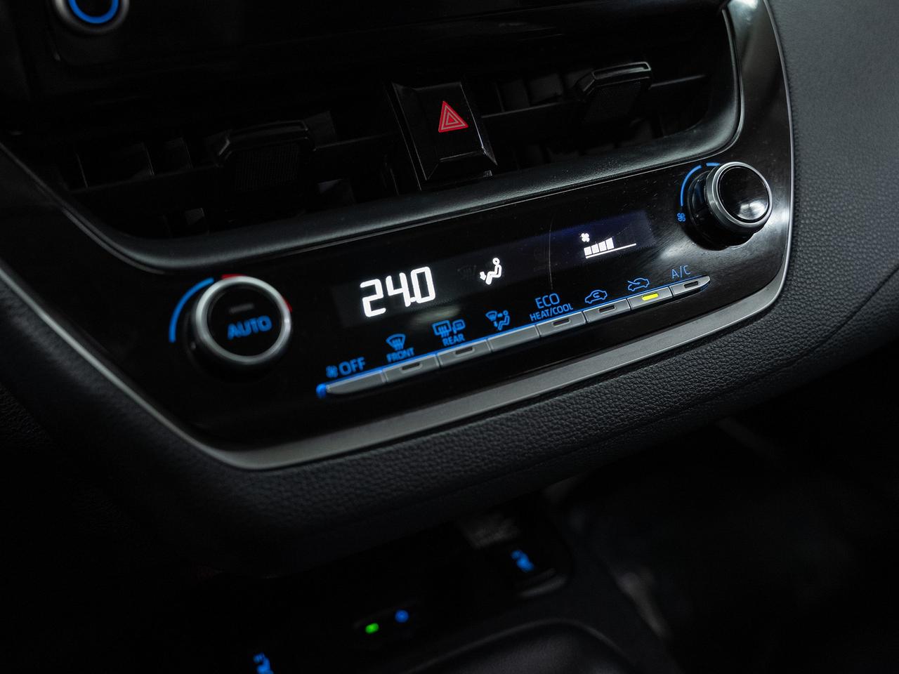 2022 Toyota Corolla LE UPGRADE | Sunroof | LaneDep | ACC | CarPlay Photo