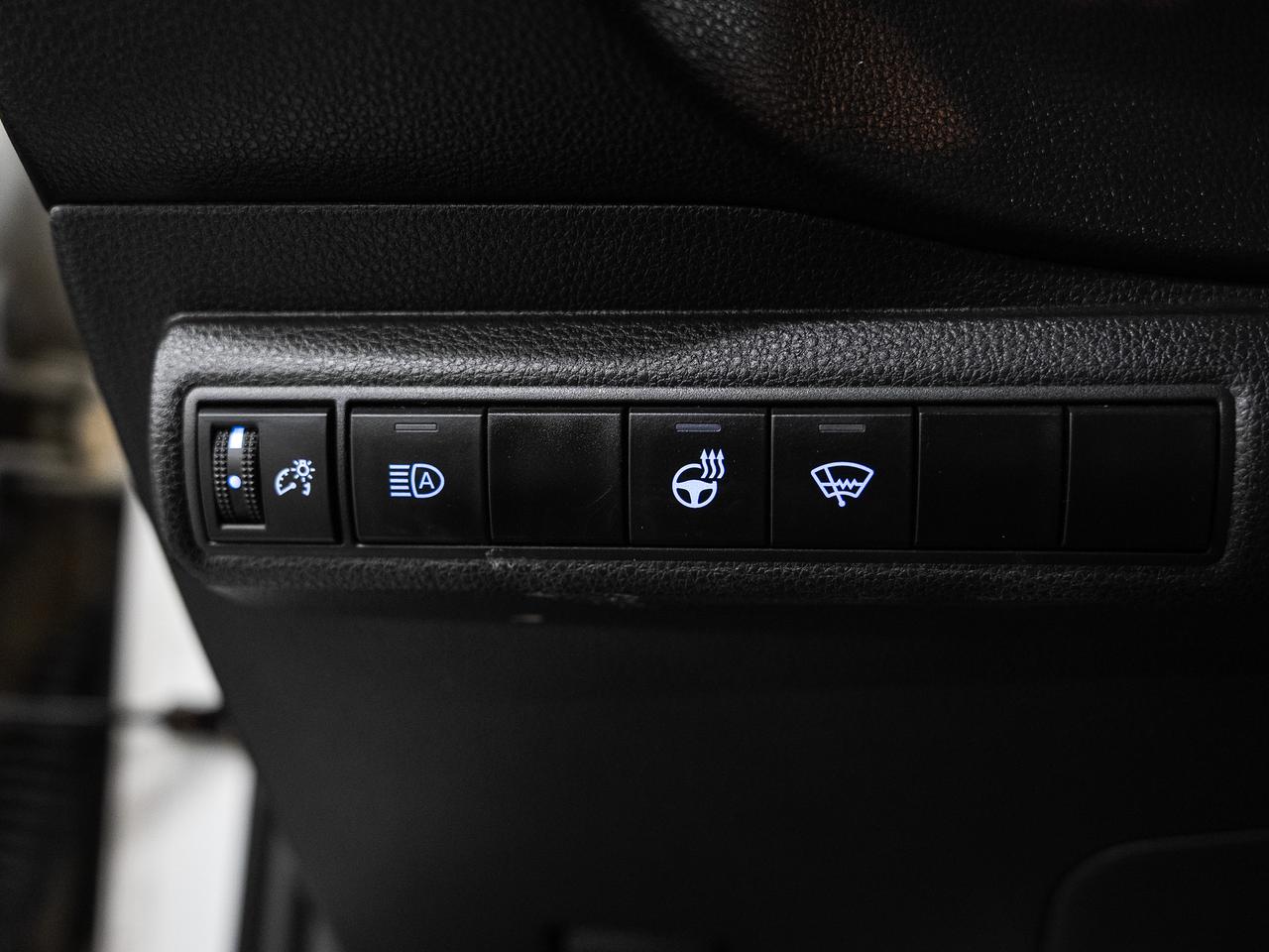 2022 Toyota Corolla LE UPGRADE | Sunroof | LaneDep | ACC | CarPlay Photo