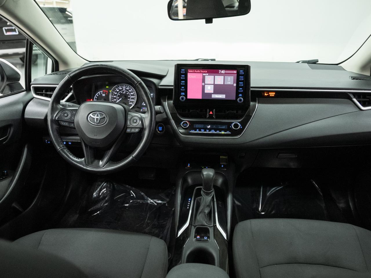2022 Toyota Corolla LE UPGRADE | Sunroof | LaneDep | ACC | CarPlay