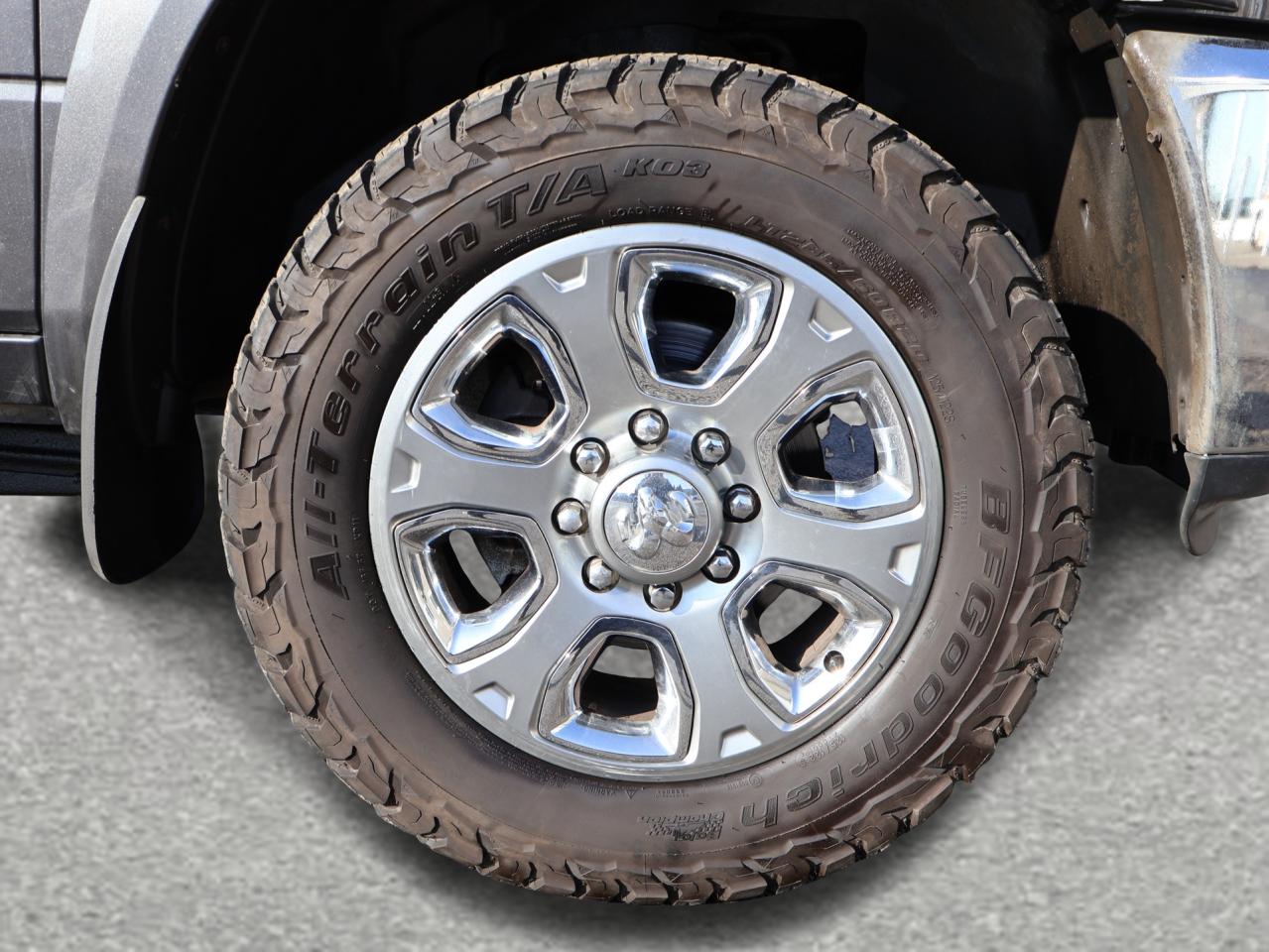 2018 RAM 2500 SLT-OFF ROAD HEMI 4WD CERTIFIED *ACCIDENT FREE*DODGE MAINTAIN**LOW KMS* CAMERA BLUETOOTH HEATED SEATS CRUISE ALLOYS Photo