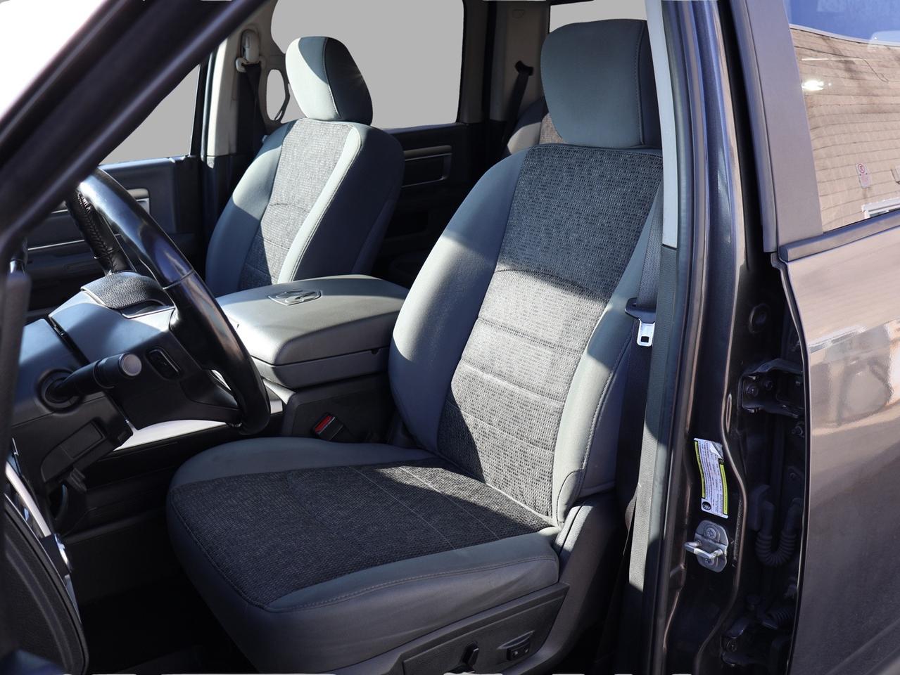 2018 RAM 2500 SLT-OFF ROAD HEMI 4WD CERTIFIED *ACCIDENT FREE*DODGE MAINTAIN**LOW KMS* CAMERA BLUETOOTH HEATED SEATS CRUISE ALLOYS Photo