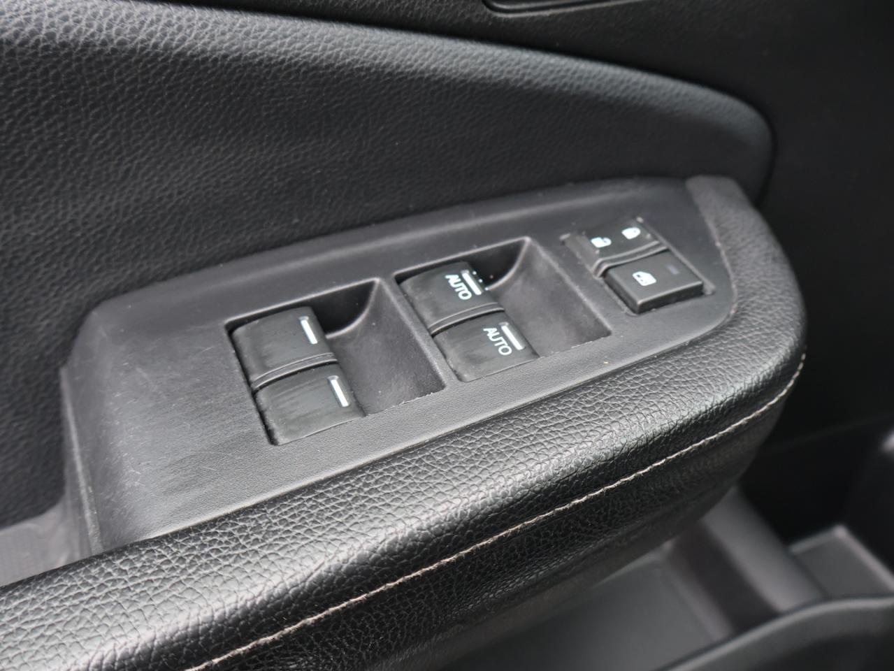 2017 Honda Ridgeline SPORT AWD CETRTIFIED *HONDA MAINTAIN* CAMERA BLUETOOTH HEATED SEATS SUNROOF CRUISE ALLOYS Photo