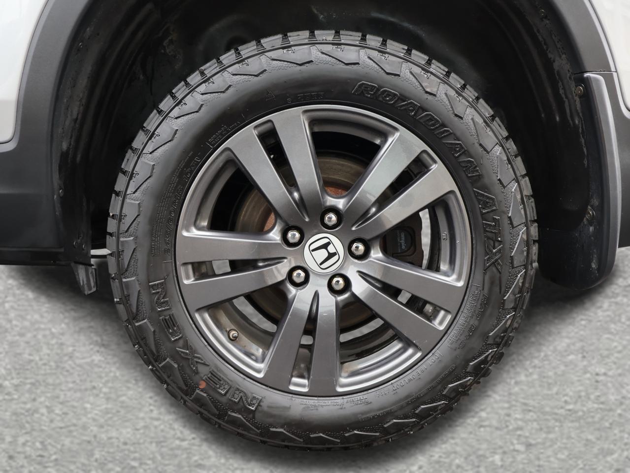 2017 Honda Ridgeline SPORT AWD CETRTIFIED *HONDA MAINTAIN* CAMERA BLUETOOTH HEATED SEATS SUNROOF CRUISE ALLOYS Photo